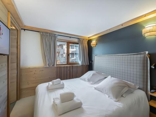 Photo de la galerie de l'établissement Appartement rénové au cœur de Courchevel 1850, 4 chambres, 8 pers. - FR-1-564-50, à Courchevel