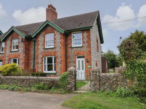 Gamekeepers Cottage – Photos 2