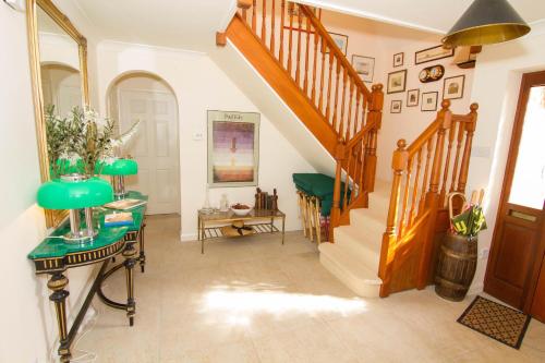 2 Priory Court – Photos 4