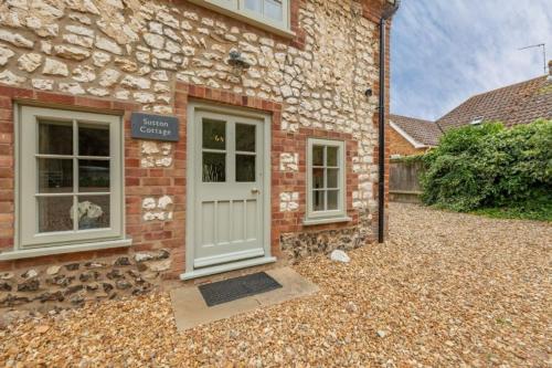 Sutton Cottage – Photos 3