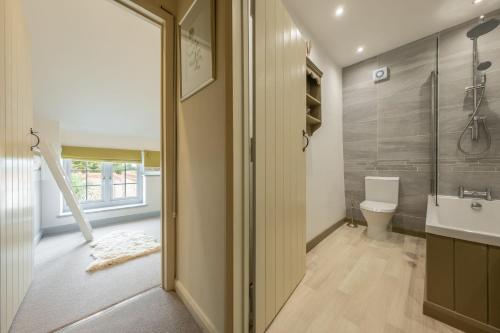 Vannituba majutusasutuses Sutton Cottage