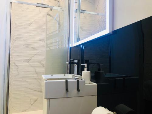 Apartamento con encanto en zona Tirso de Molina-Sol