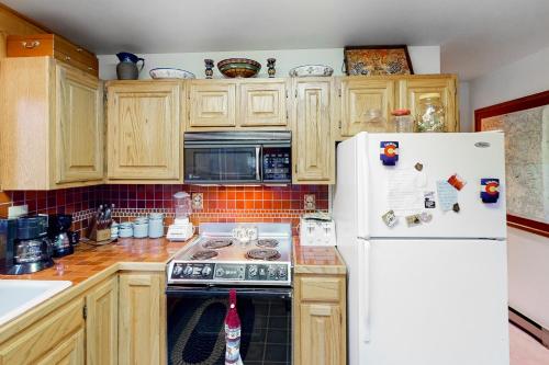 Atkins Cabin – Photos 5