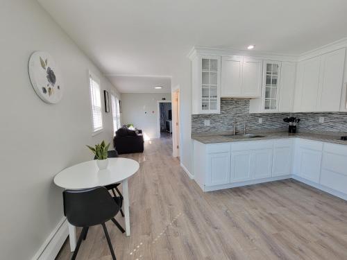 Η κουζίνα ή μικρή κουζίνα στο One room for rent shared bathroom and kitchen
