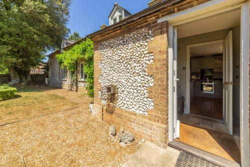 The Old School House W – Photos 4