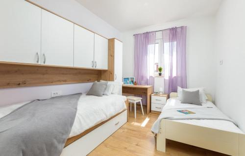 Apartment Villa ElFi with private pool