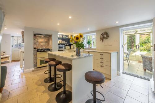 Chestnut Cottage – Photos 2