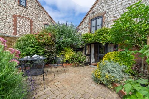 Ein Garten an der Unterkunft Old Smithy