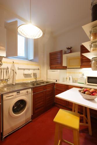 Secret Garden Apartment in Alfama