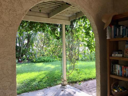 Gallery image of Kona Bayview Inn in Captain Cook