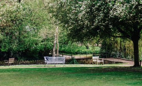 Κήπος έξω από το The Retreat Tetbury - NEW listing