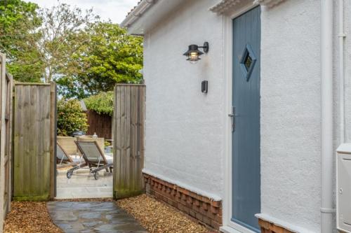 Tide Cottage WR – Photos 3