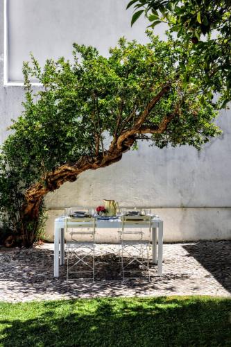 Secret Garden Apartment in Alfama