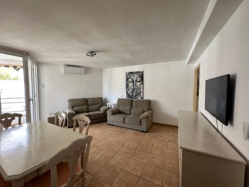Spacious apartment for a big company