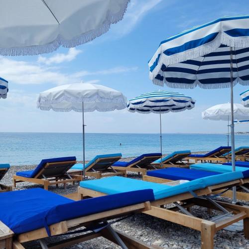 Haliviera - Golden Square, 1min from beach