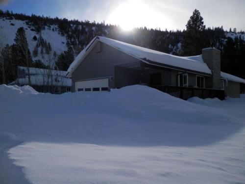 Elk House žiemą