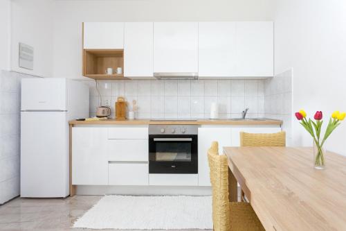 Apartment Okrug Gornji 9693a