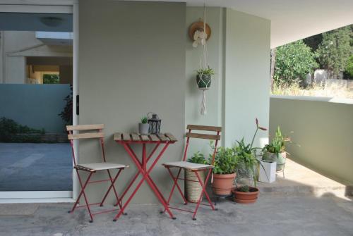 Gallery image of The Hakuna Matata Studio Apartment in Paloúkia