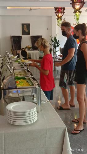 Gæster der bor på Polhena Grand Resort & Banquet