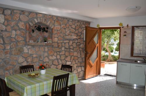 Fotografie z fotogalerie ubytování Apartments Lora v destinaci Baška