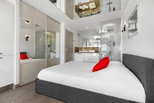 Le Cerise - Village naturiste Coursive PN5 - Vue Waiki - Emplacement Premium