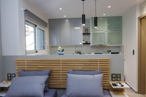 LK Apartment -B- Metro Larissis 6' Walk - Athens