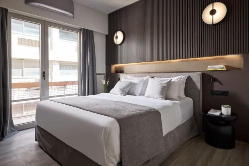 Athens Metropolitan Grand Residence