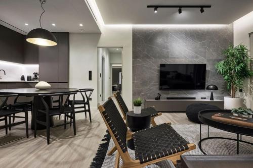 Athens Metropolitan Grand Residence