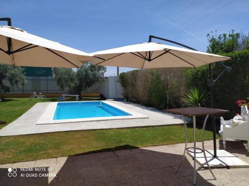 Casa rural la noria, Los Palacios y Villafranca – Precios ...