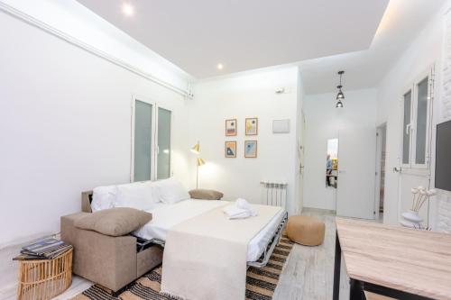 For Your Rentals Título Moderno y elegante apartamento TEMPORAL en barrio Ibiza MEN300