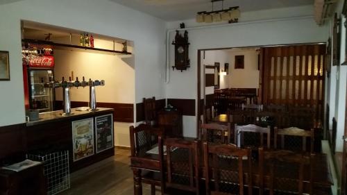 Un restaurant sau alt loc unde se poate mânca la Penzion Urban