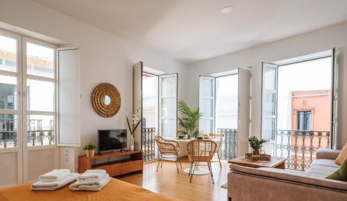 Hostly Rivero 2A Center loft-Fibre-communal terrace-Parking Optional-CLess