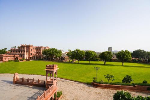 Zahrada ubytování Marugarh Resort and Spa