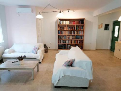 En eller flere senge i et værelse på Family-friendly home