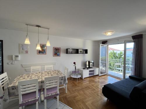 Apartments Diana