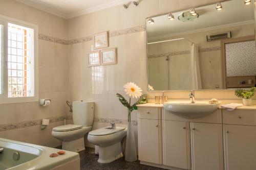 Koupelna v ubytování Azul Rentals Villa Albir