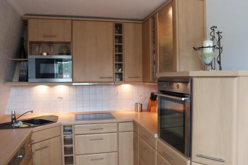 Köök või kööginurk majutusasutuses Ferienwohnung zum weißen Schwan