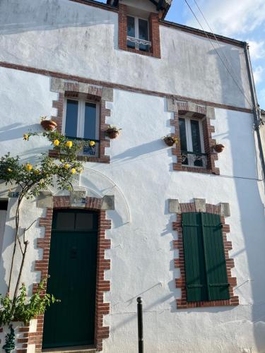 Maison de Ville, Hyper Centre, 8p, 105m2