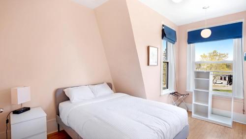 Cama o camas de una habitación en Homeport Motel