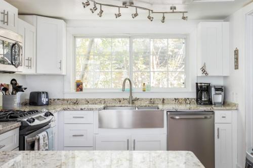 Ames Cottage Elk Rapids – Photos 5