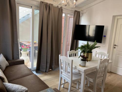 테라시니에 위치한 Caporama에서 갤러리에 업로드한 사진