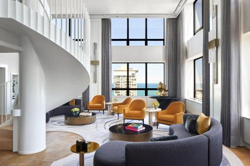 The Ritz-Carlton, Chicago Image