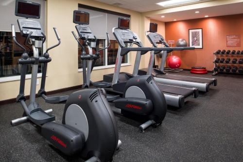 Palestra o centro fitness di TownePlace Suites by Marriott Charleston-West Ashley