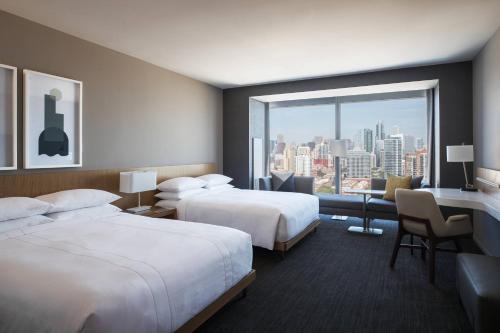 Marriott Marquis Chicago Image