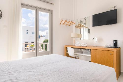 Brand New Cozy Studio with Balcony at the center of Naousa