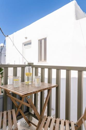 Brand New Deluxe Studio with Balcony Naousa center