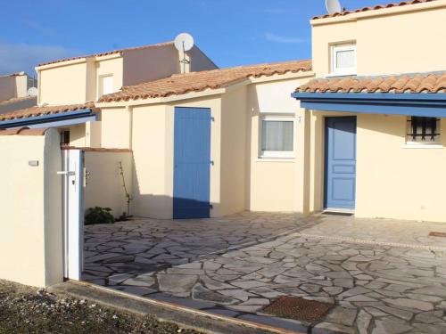 Maison familiale 4 pièces à Saint-Denis-d'Oléron, près de la plage - FR-1-246A-242