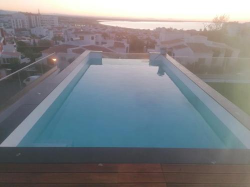 Πισίνα στο ή κοντά στο Sensations Guesthouse