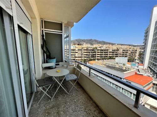 VER620 - Renovated 6th-Floor Studio with Sea-View Terrace and Pool - AC