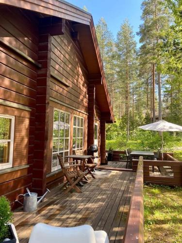 Κήπος έξω από το Casa Vierumäki